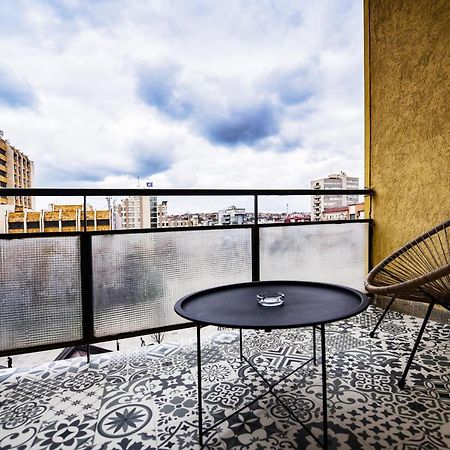 Cozy Bright Central Pristina Exterior photo